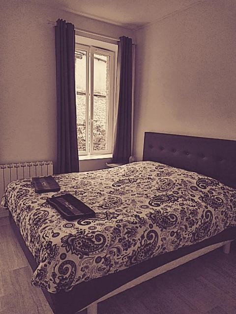 Au Coeur De Saint Agreve -Sejour Chez L'Habitant מראה חיצוני תמונה